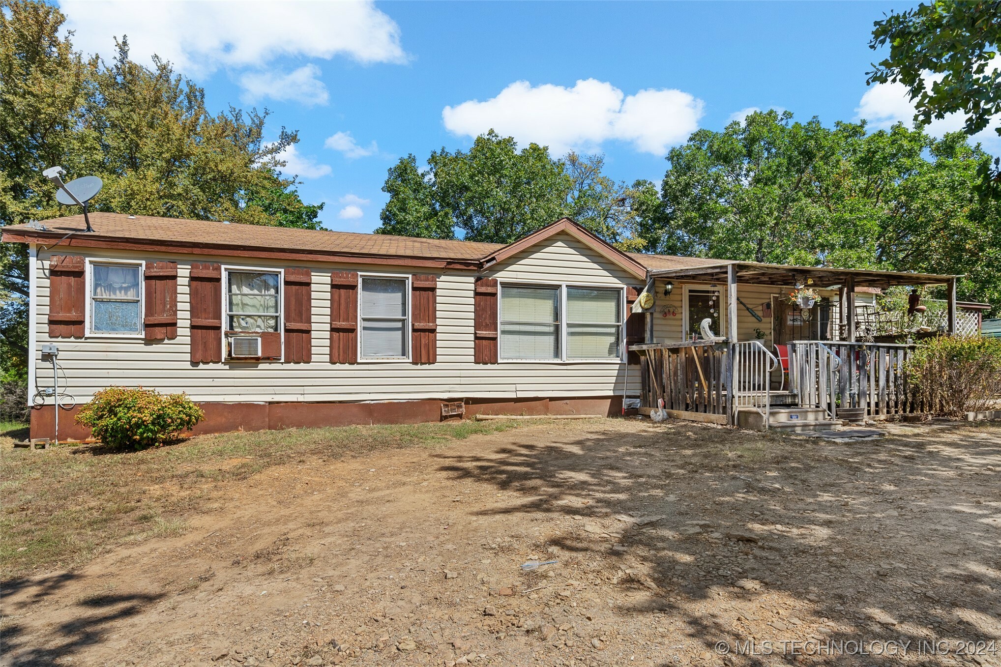 215 Dozer Bend  Eufaula OK 74432 photo