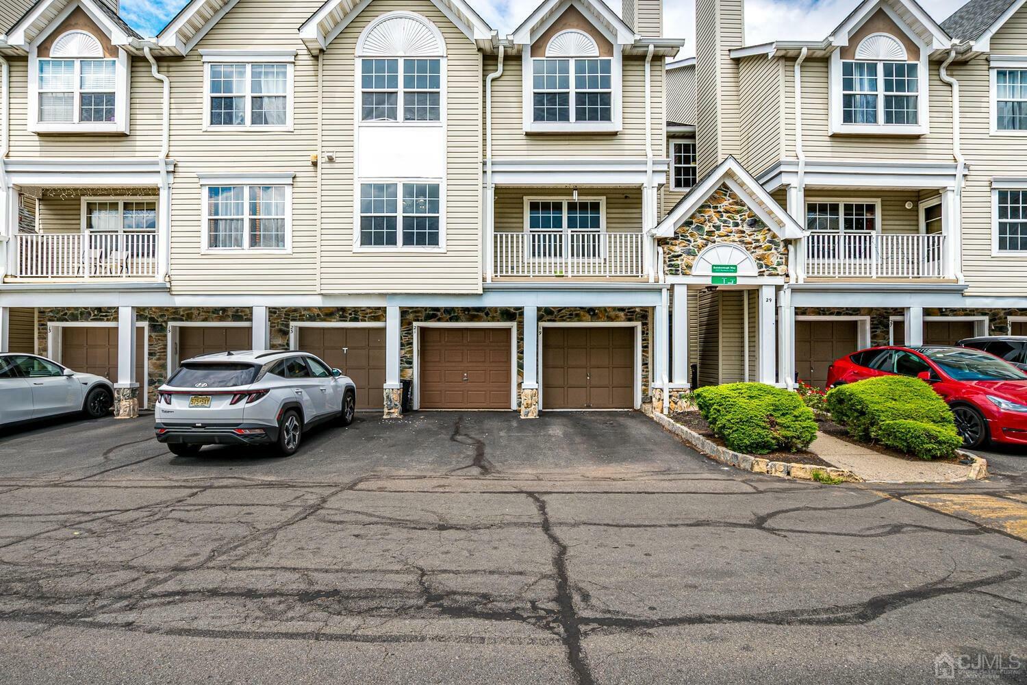 Property Photo:  19 Guisborough Way NE  NJ 08820 