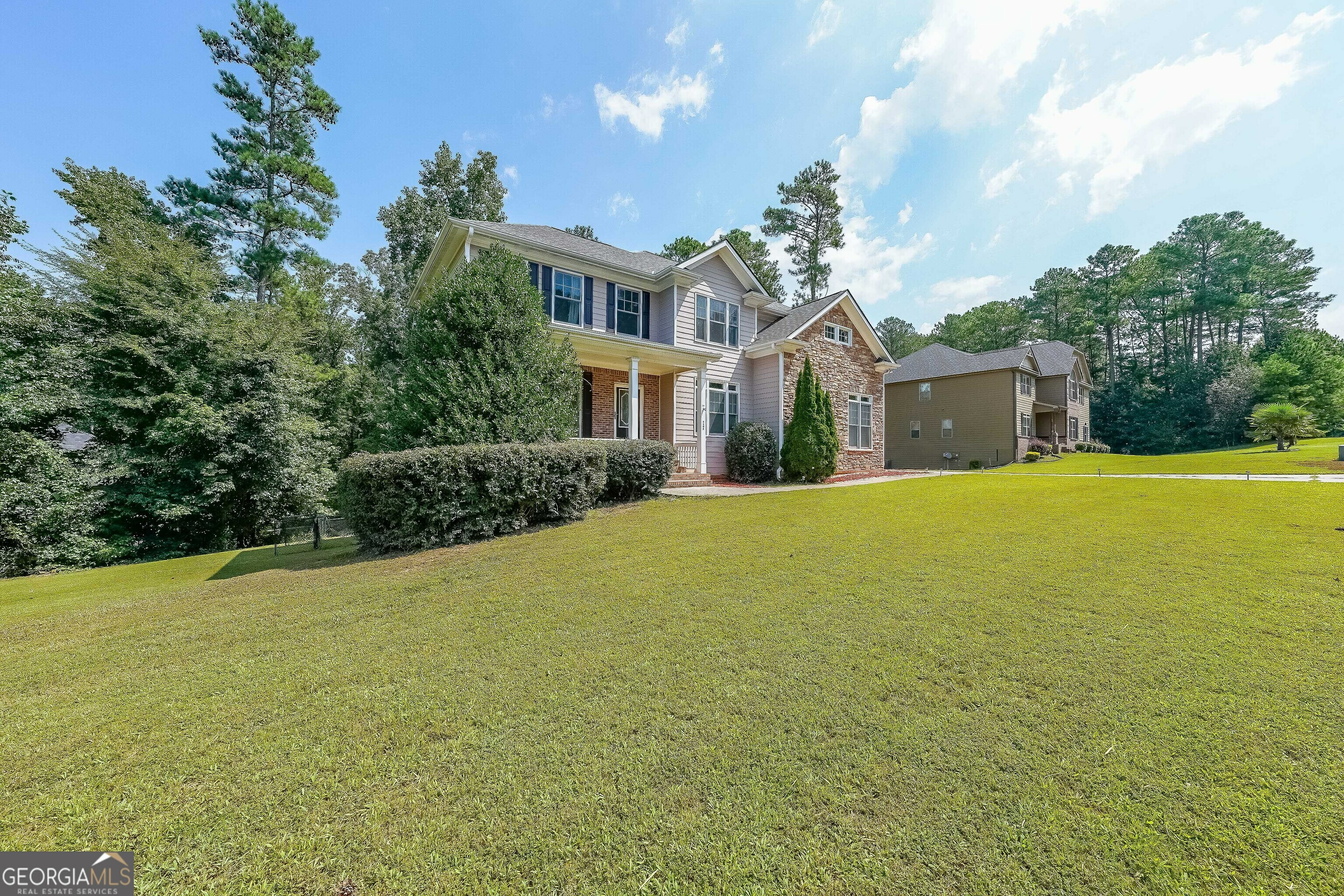 Property Photo:  4408 Meadowwood Drive  GA 30052 