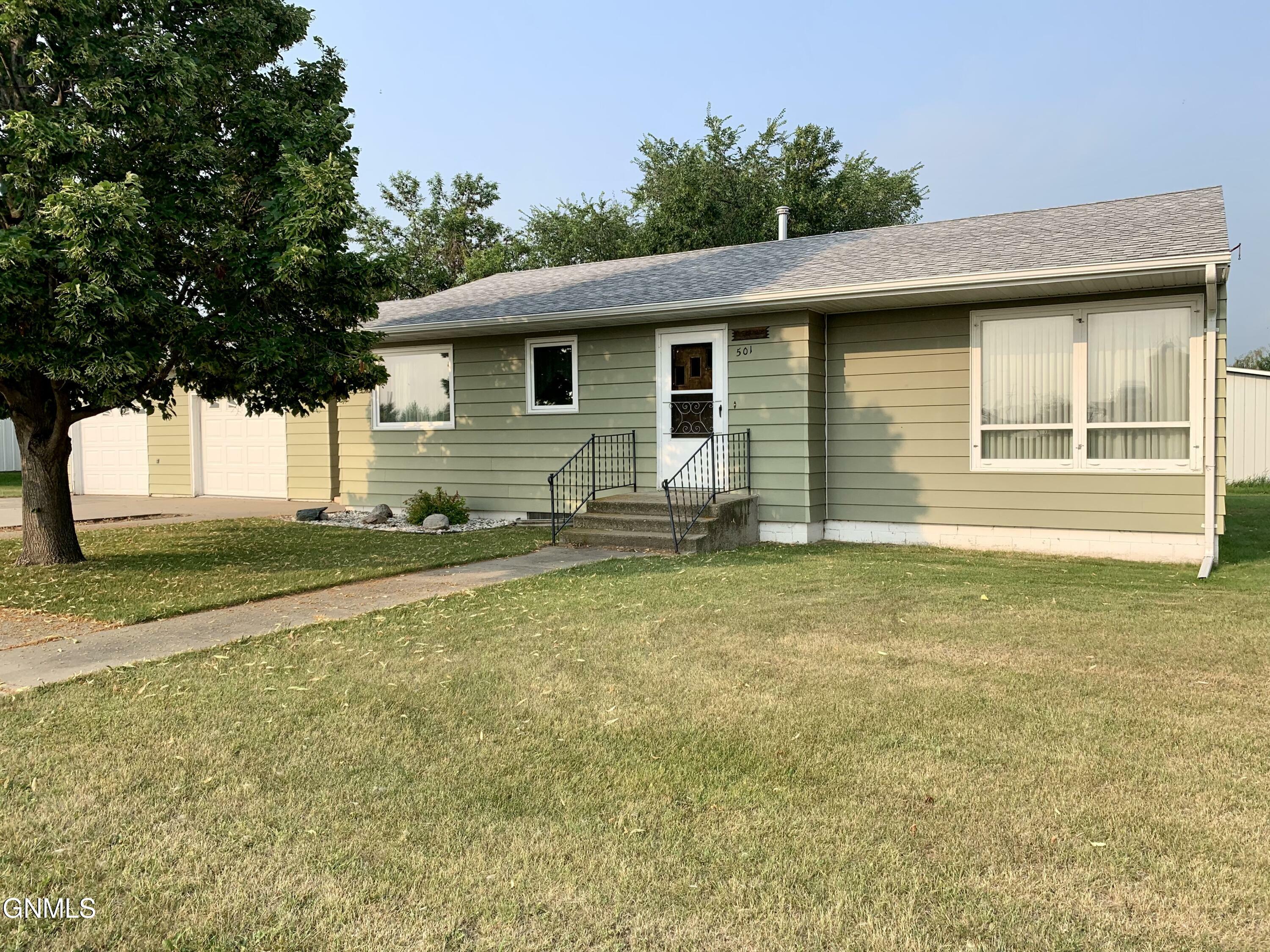 Property Photo:  501 Main Street  ND 58576 