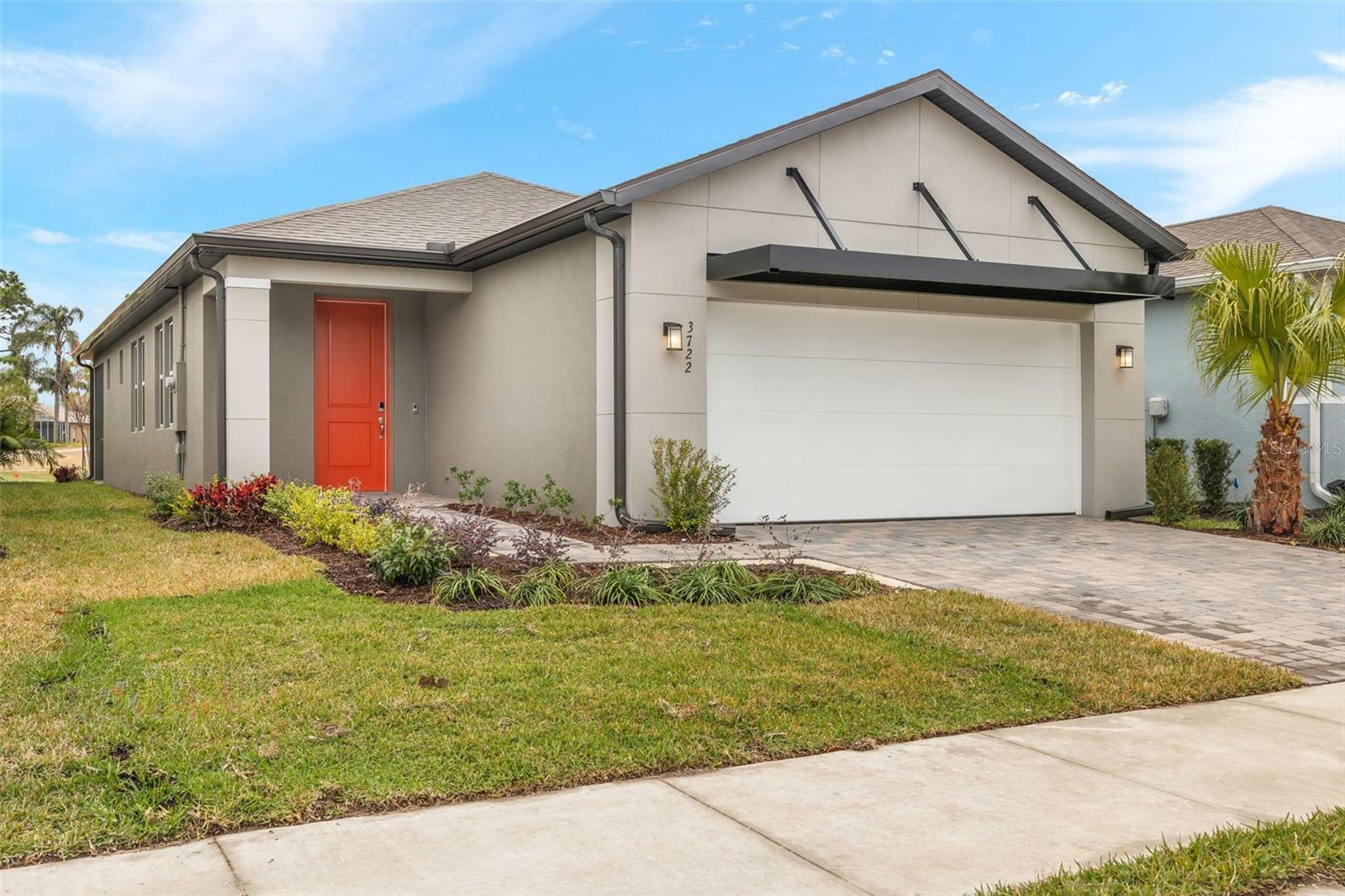Property Photo: 3722 Maxwell Park Drive FL 33573