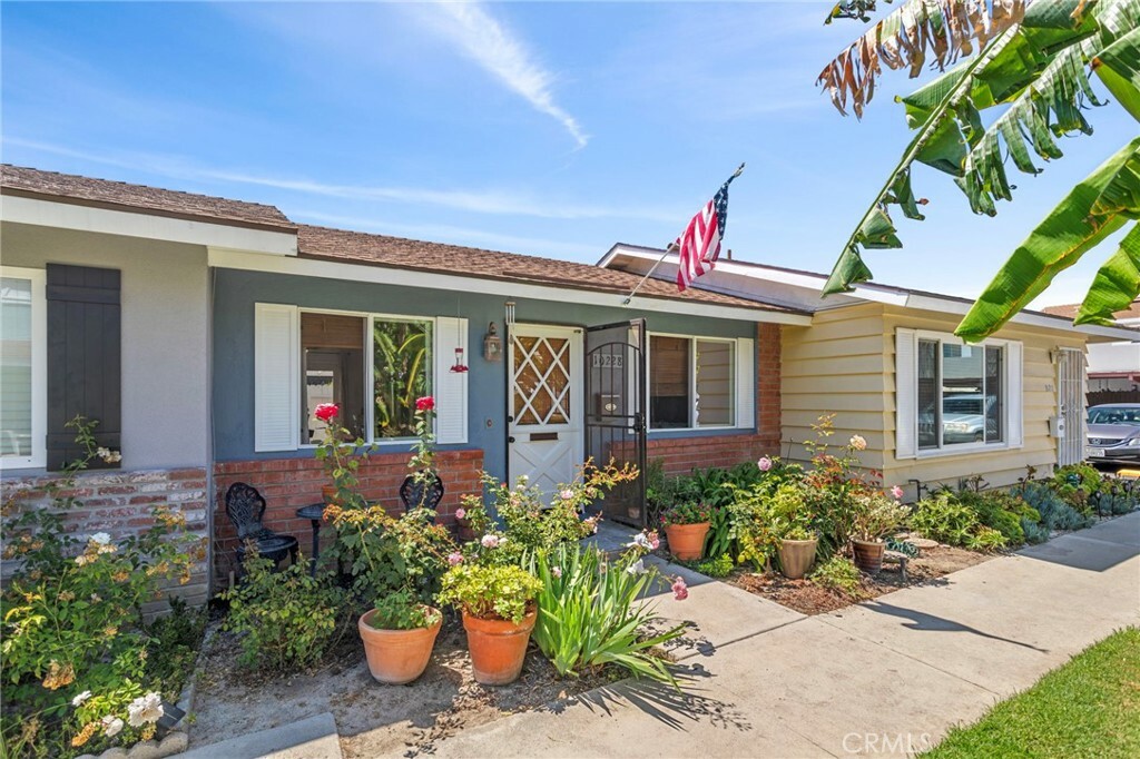 Property Photo:  10228 Holburn Drive  CA 92646 