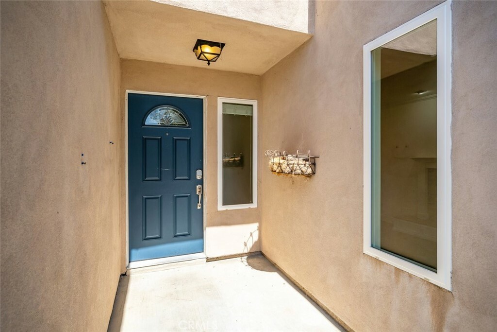 Property Photo: 83 Mariposa Drive CA 93401