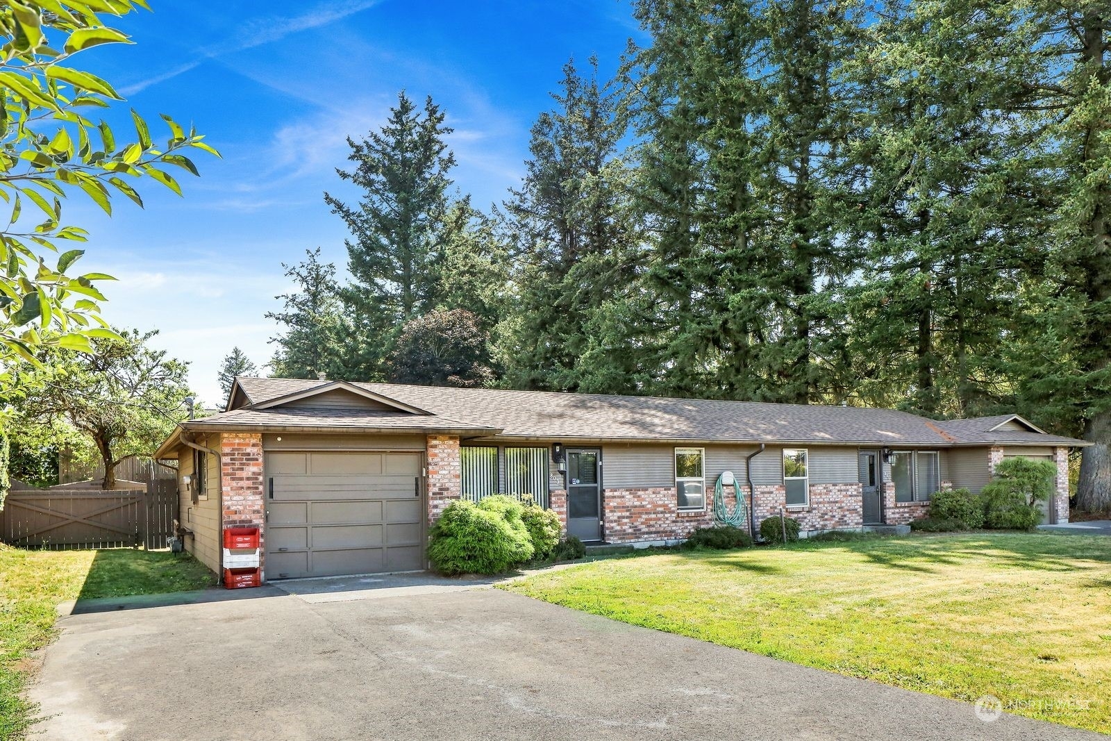 Property Photo:  801 803 E Pole Road  WA 98264 