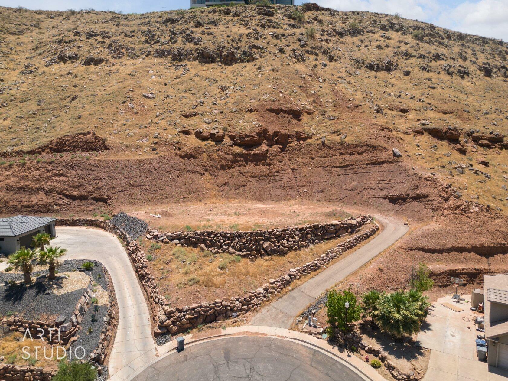 Property Photo:  2098 Franklin Dr  UT 84780 