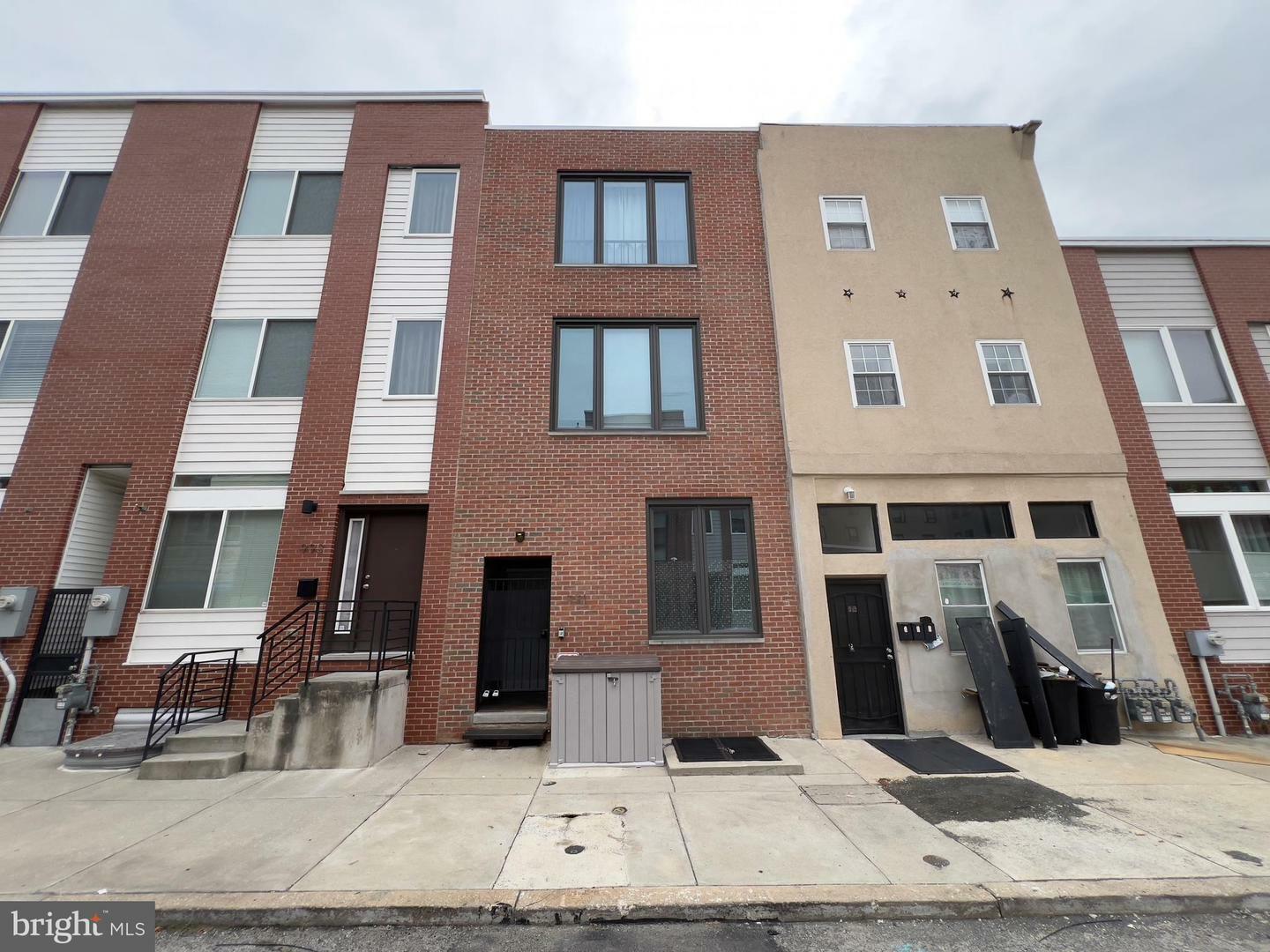 Property Photo:  991 N Marshall Street A  PA 19123 