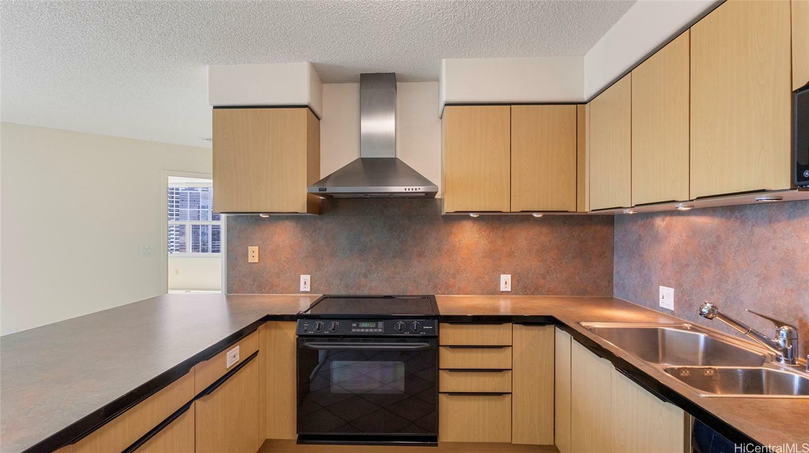 Property Photo:  801 S King Street 2804  HI 96813 