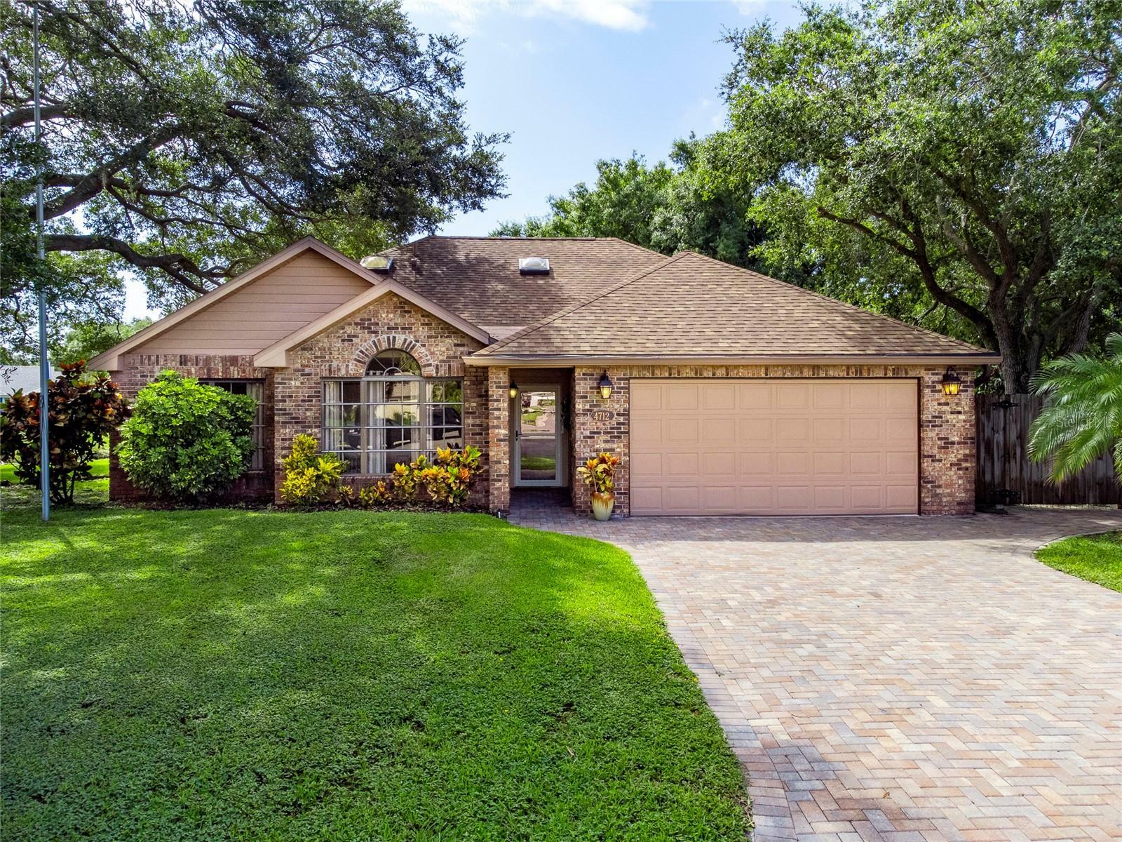 Property Photo:  4712 Country Oaks Boulevard  FL 34243 