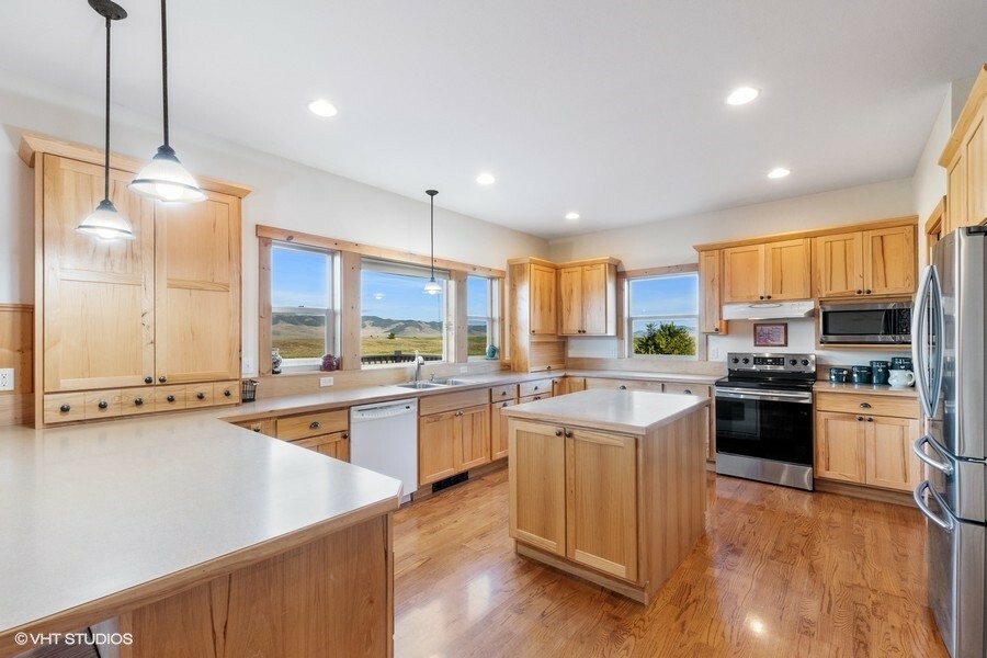 Property Photo: 106 Upper Reservoir Road MT 59848