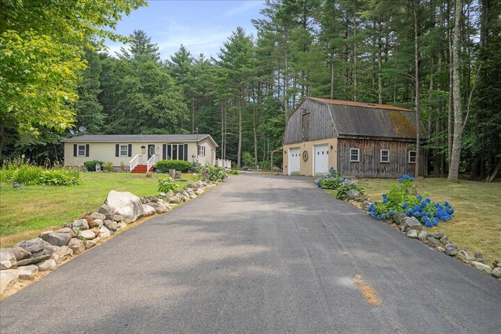 Property Photo:  3 Giordani Lane  NH 03873 