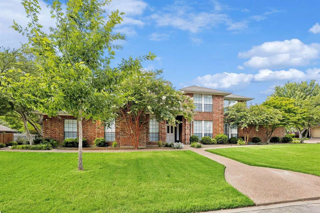 Property Photo:  84 Legend Road  TX 76132 