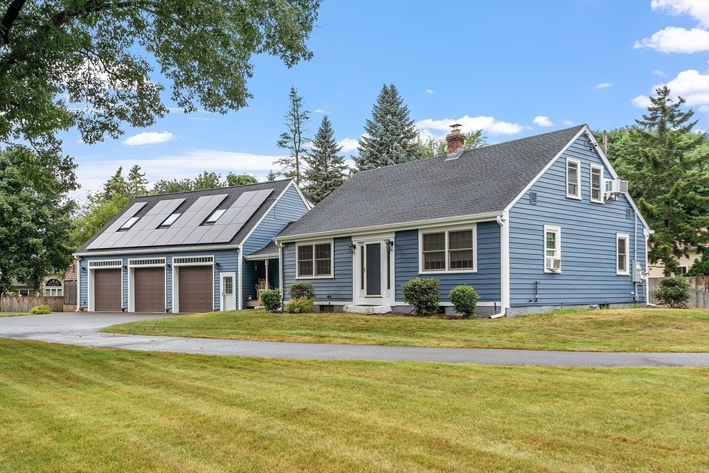 Property Photo:  22 Svenson Rd  MA 01545 