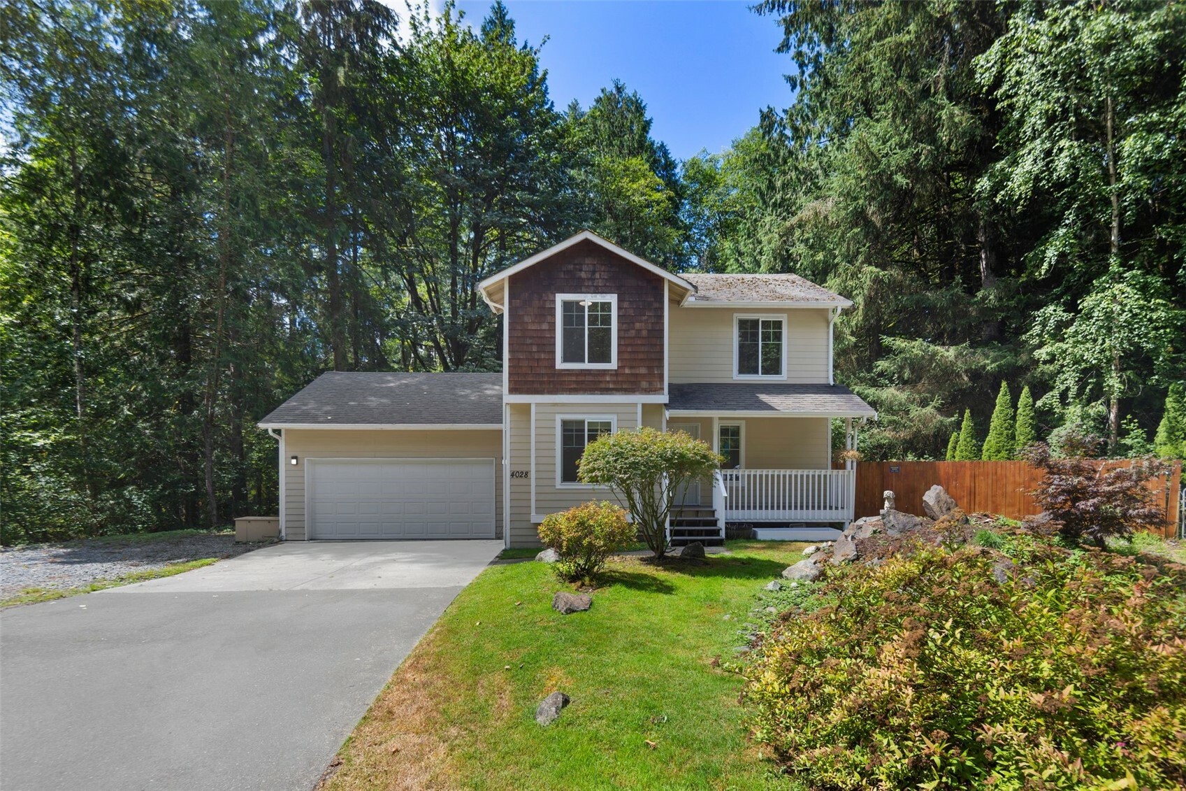 Property Photo: 4028 269th Place NE WA 98223