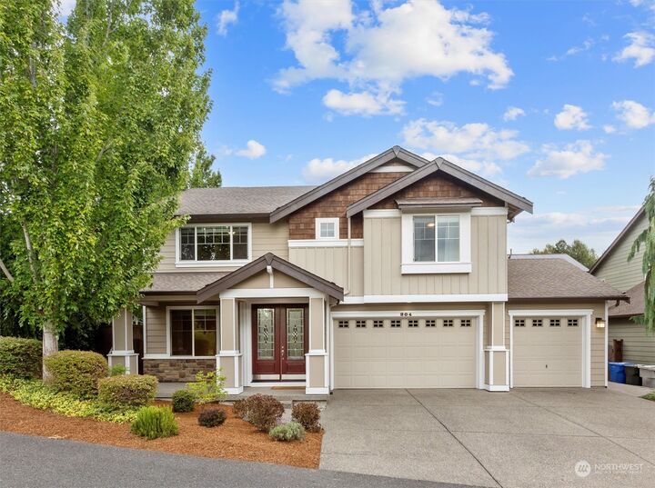 Property Photo:  204 Hoquiam Place SE  WA 98059 