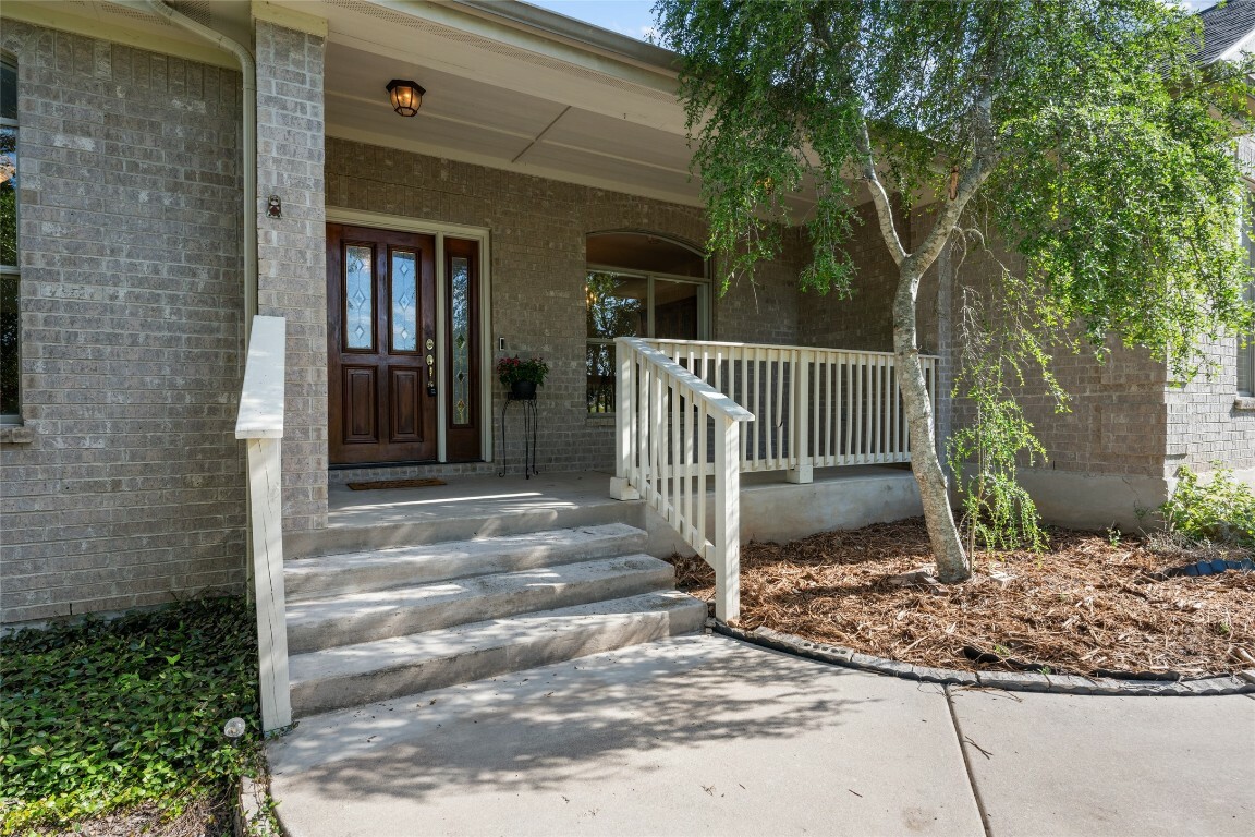 Property Photo:  207 Cedar Ridge Drive  TX 78628 