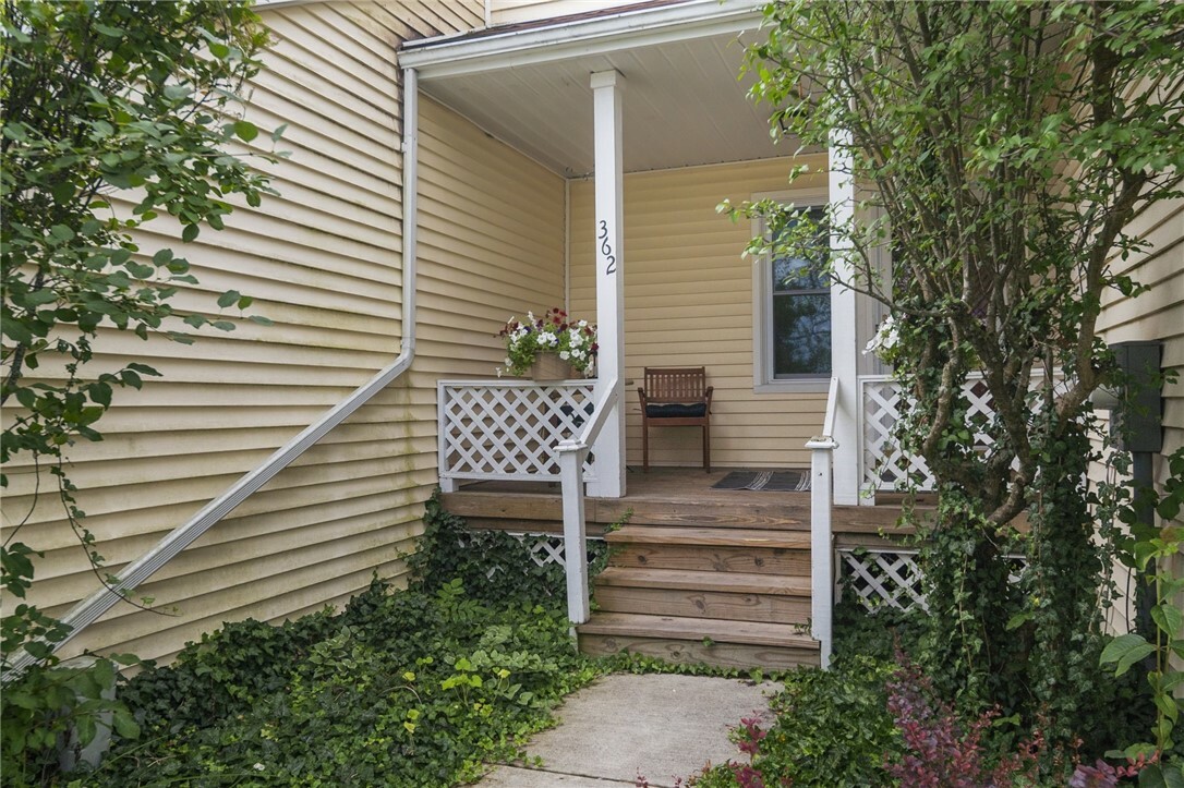 Property Photo:  362 Saranac Way  NY 14850 