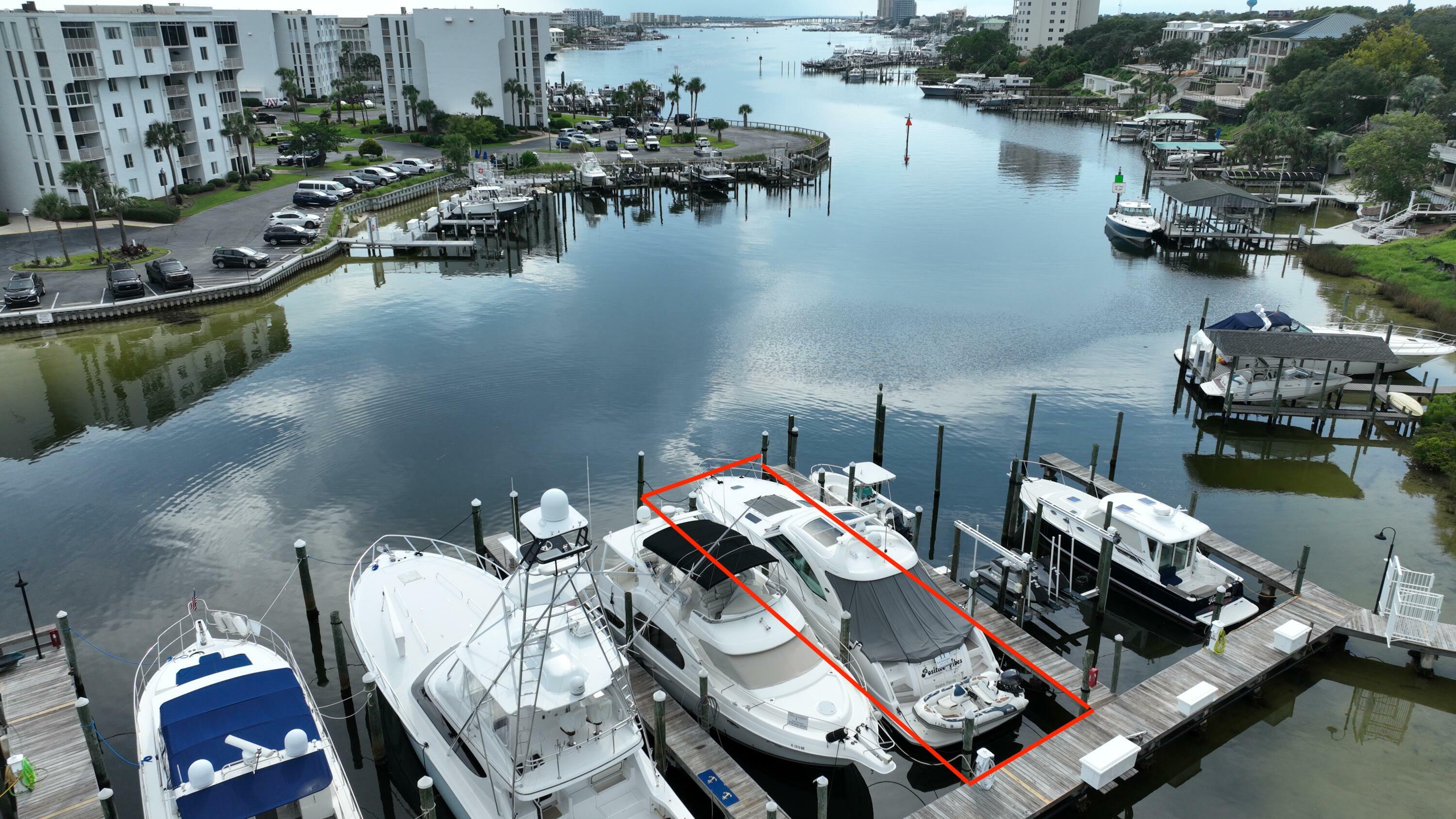 Property Photo:  770 Harbor Boulevard Slip E4  FL 32541 