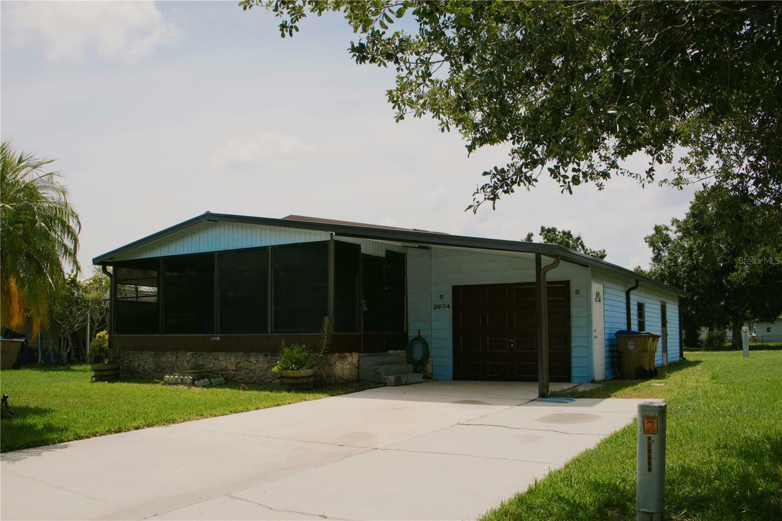 Property Photo:  2634 McDaniel Drive  FL 34758 