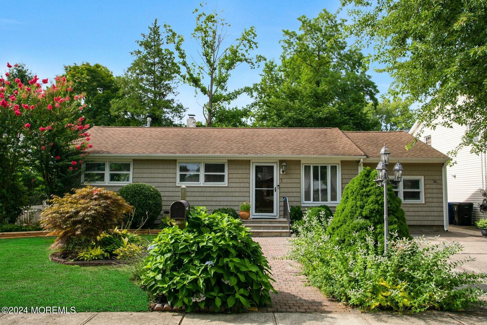 Property Photo:  7 Brook Street  NJ 07701 