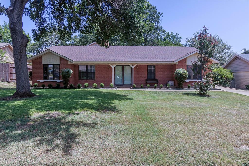 Property Photo:  3817 Carman Drive  TX 76116 