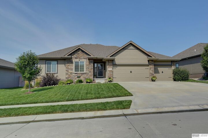 7816 S 196th Street  Gretna NE 68028 photo