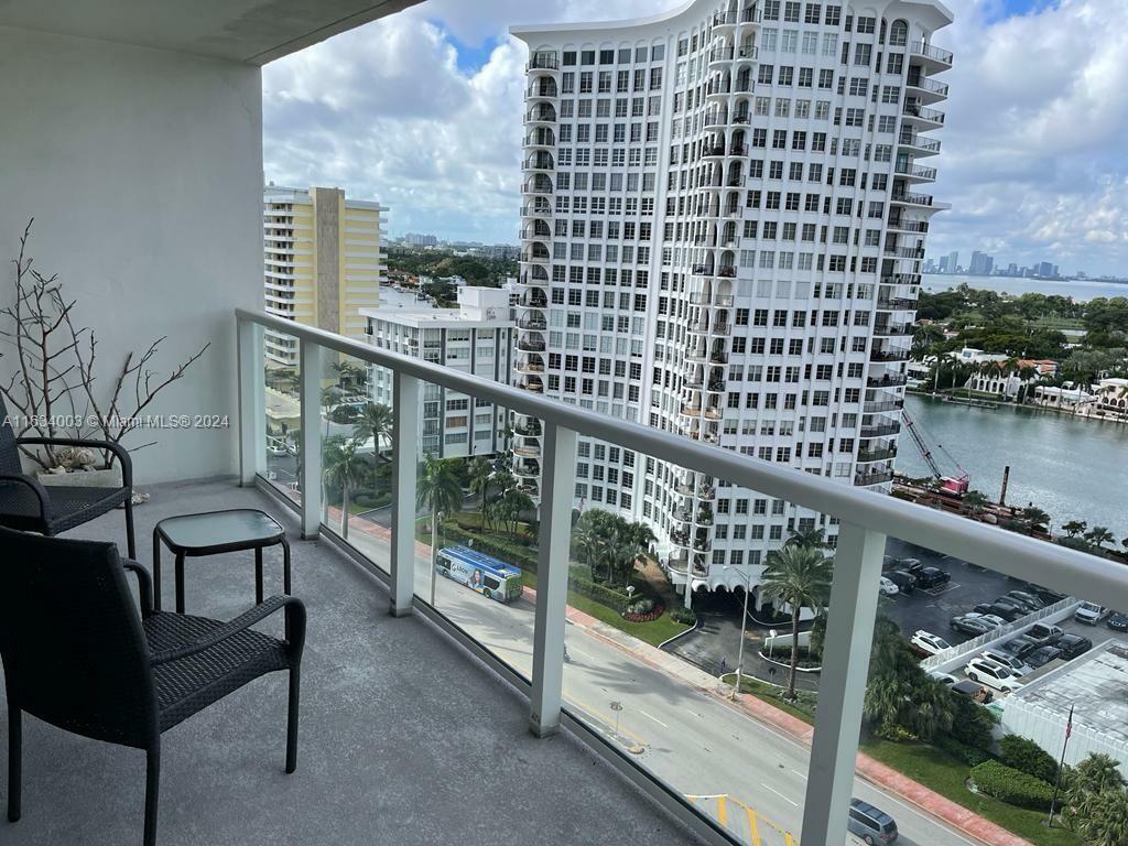 Property Photo:  5701 Collins Ave 1411  FL 33140 