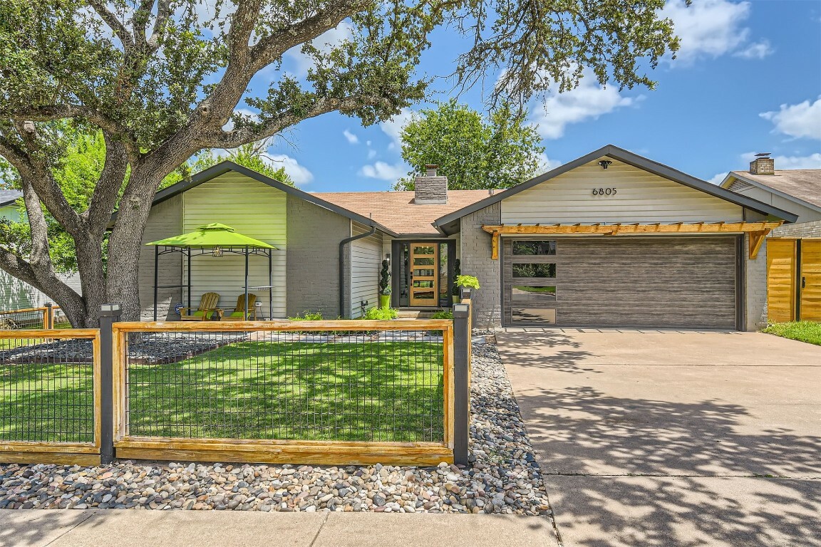 Property Photo:  6805 Shadywood Drive  TX 78745 