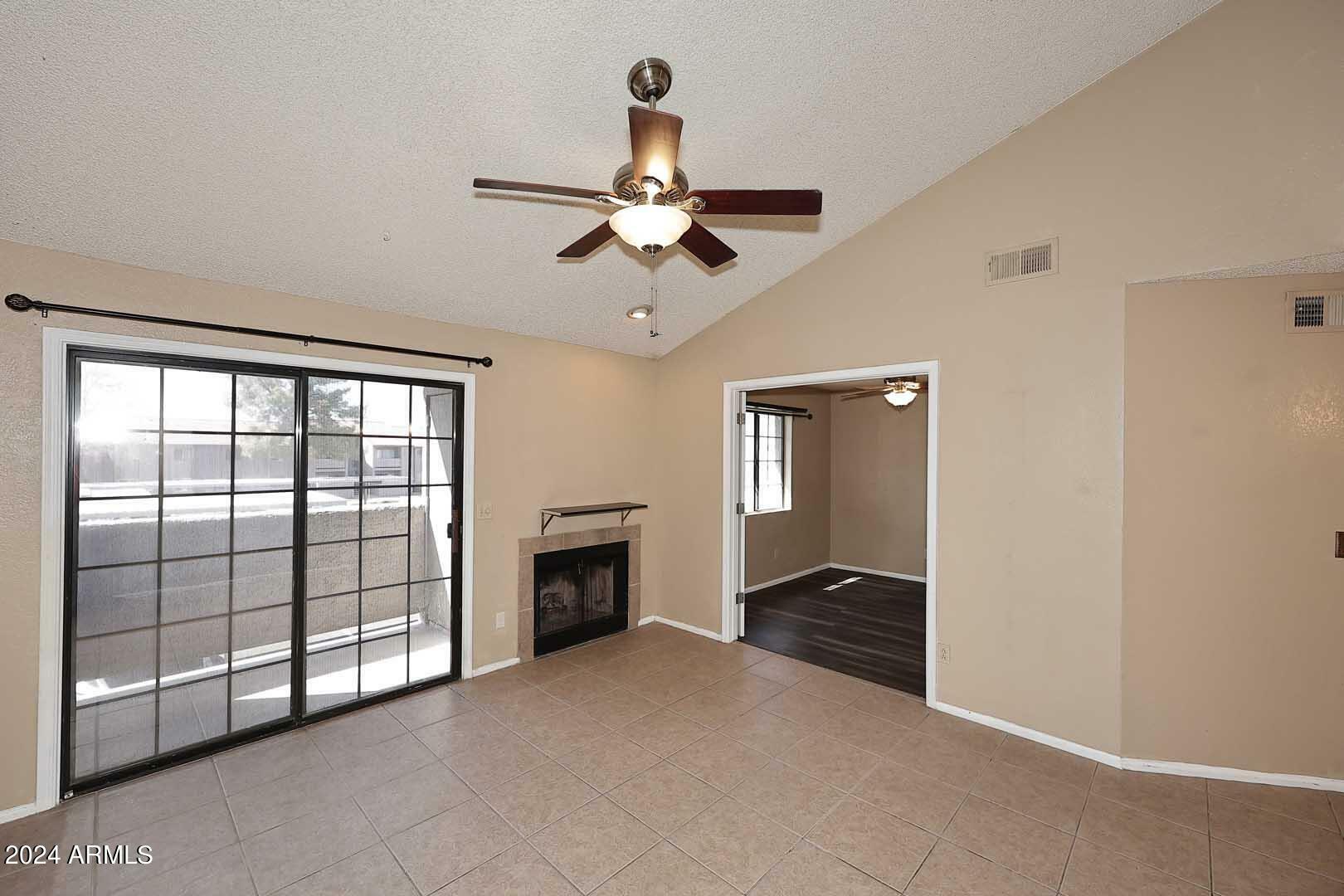 Property Photo:  533 W Guadalupe Road 2130  AZ 85210 