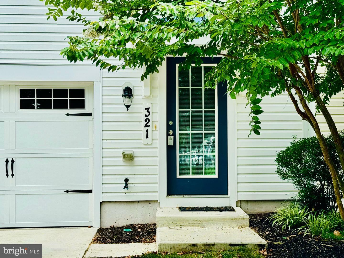 Property Photo:  321 Shipyard Drive 69  MD 21613 