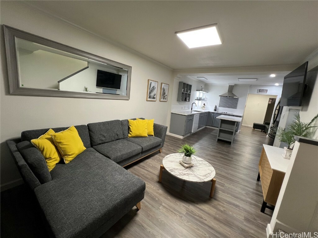 Property Photo: 91-670 Kilaha Street J2 HI 96706