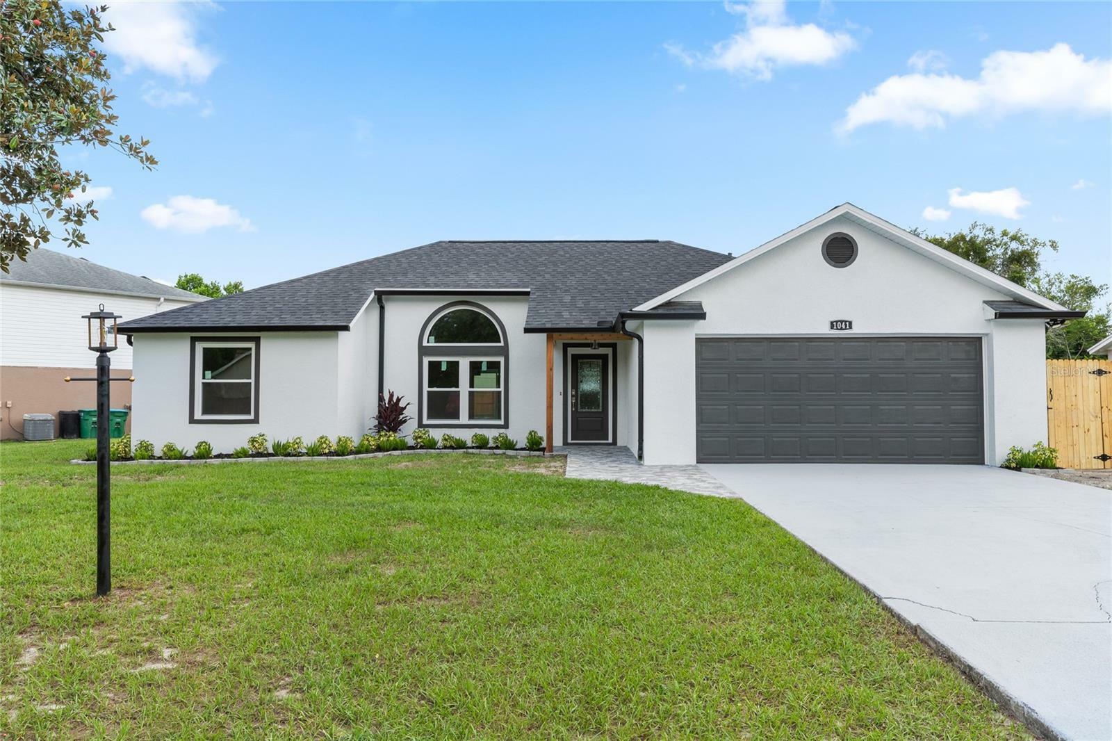 Property Photo:  1041 Ireland Drive  FL 32725 