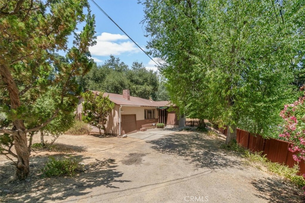 5407 Fresno Avenue  Atascadero CA 93422 photo