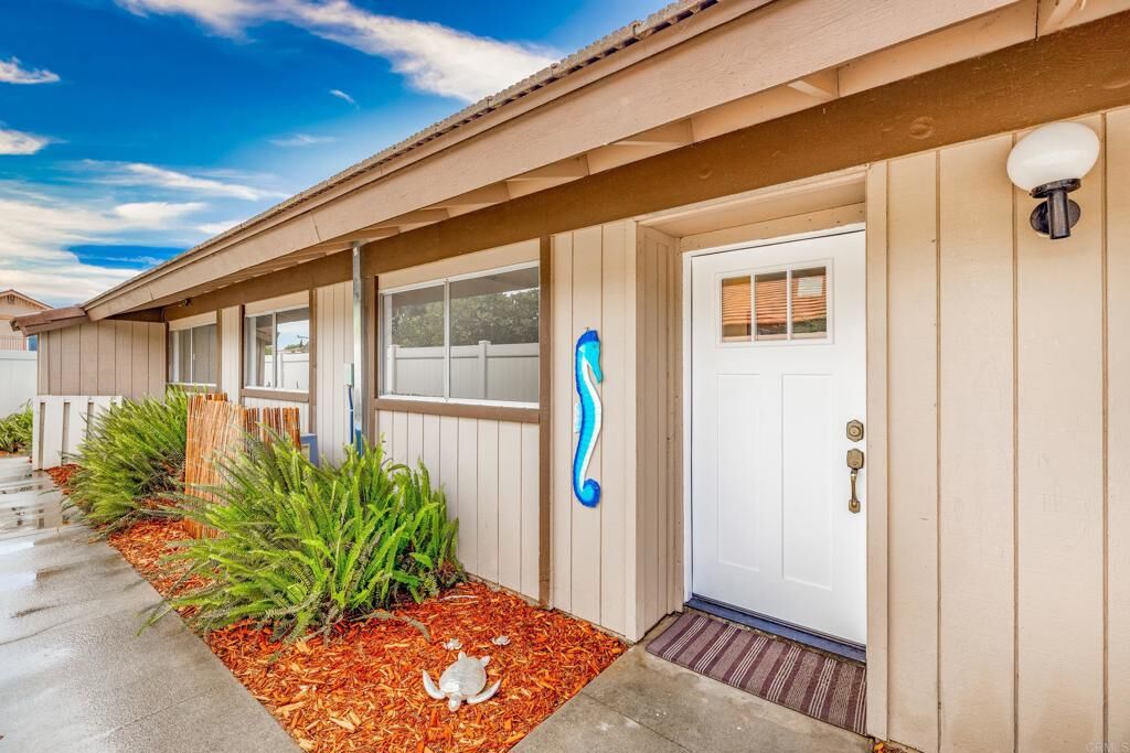 Property Photo:  17565 Matinal Rd  CA 92127 