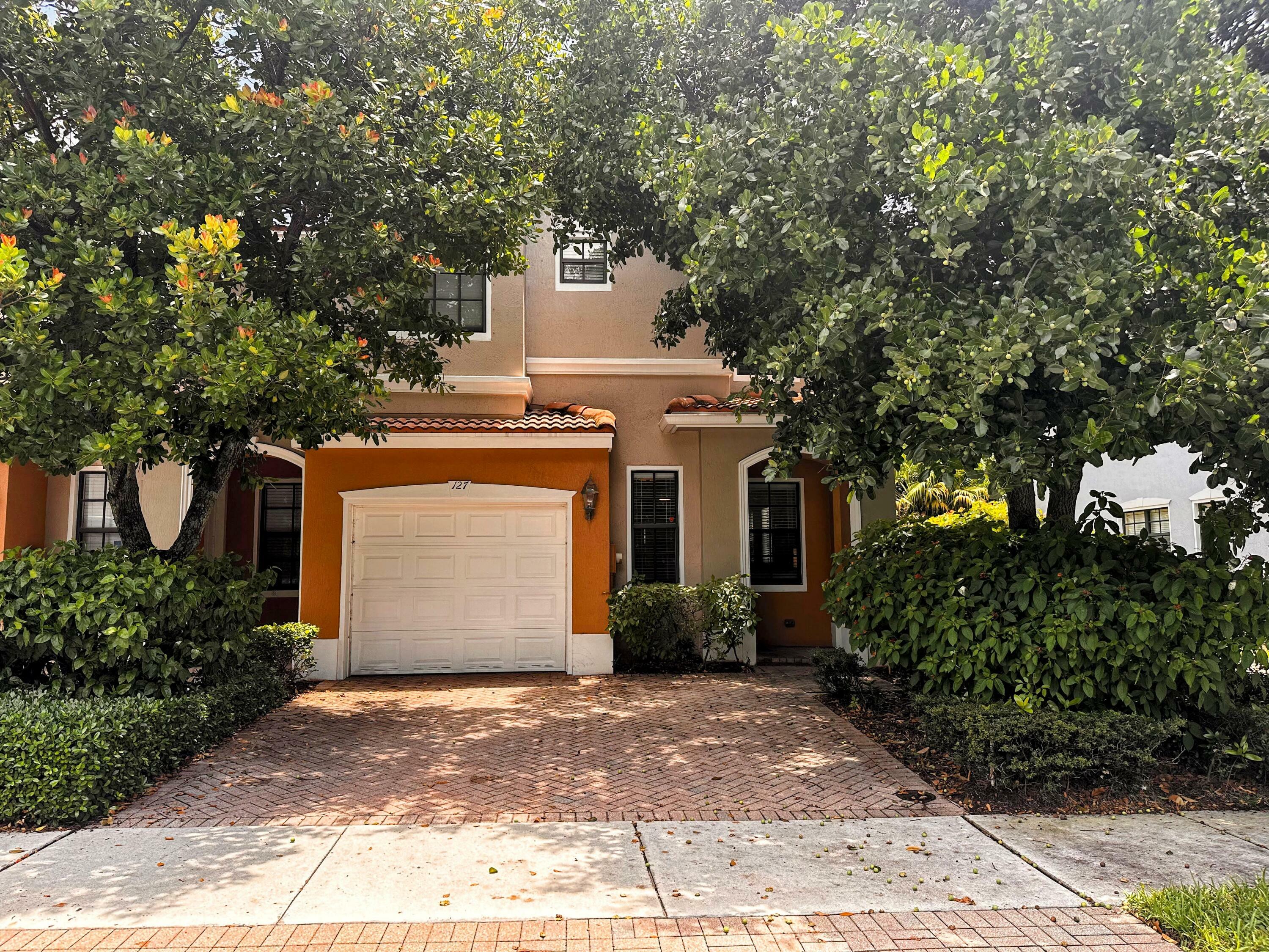 Property Photo:  127 Delancy Avenue  FL 33484 