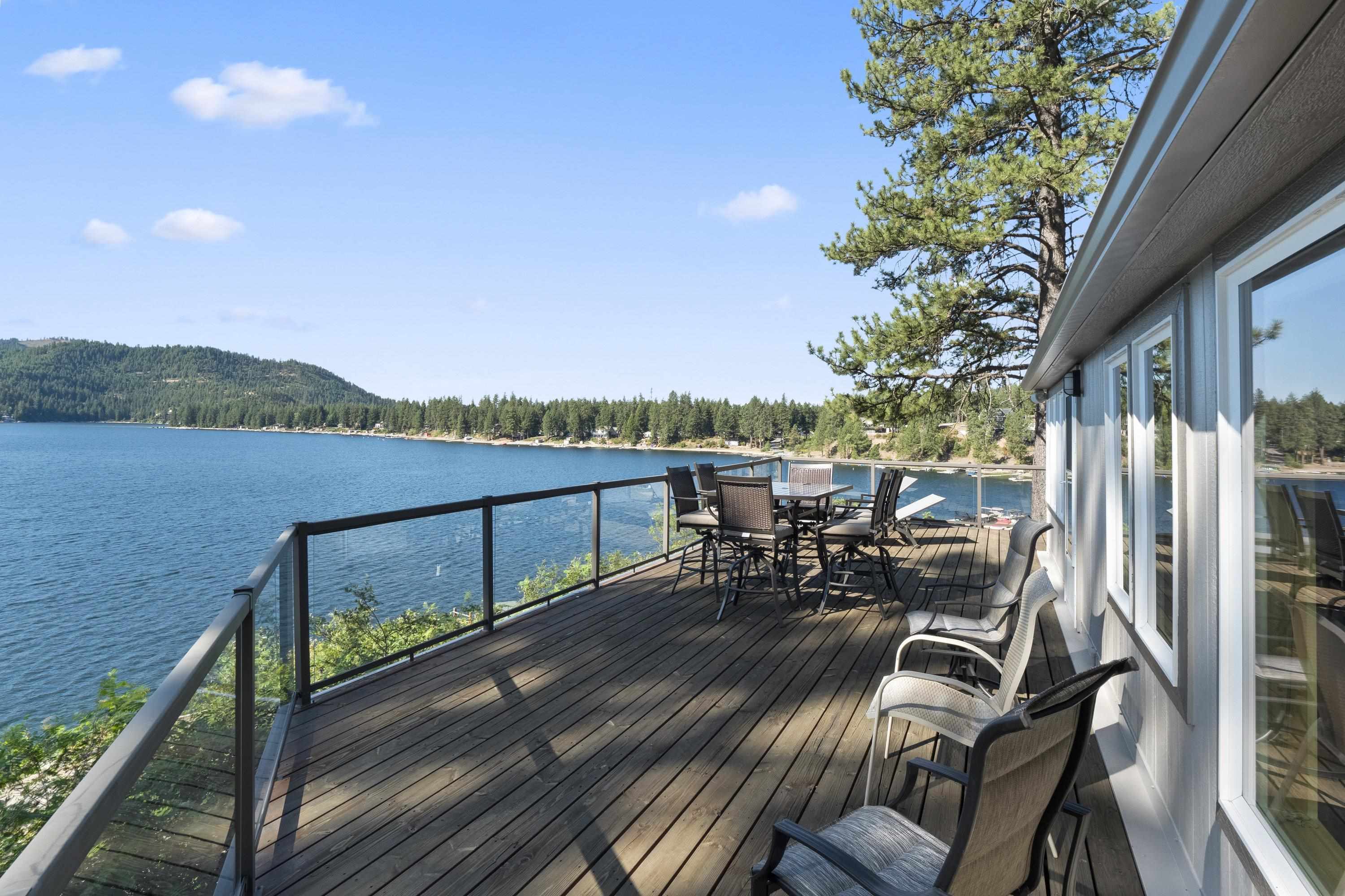 Property Photo:  3917 N Deer Lake Rd  WA 99148 