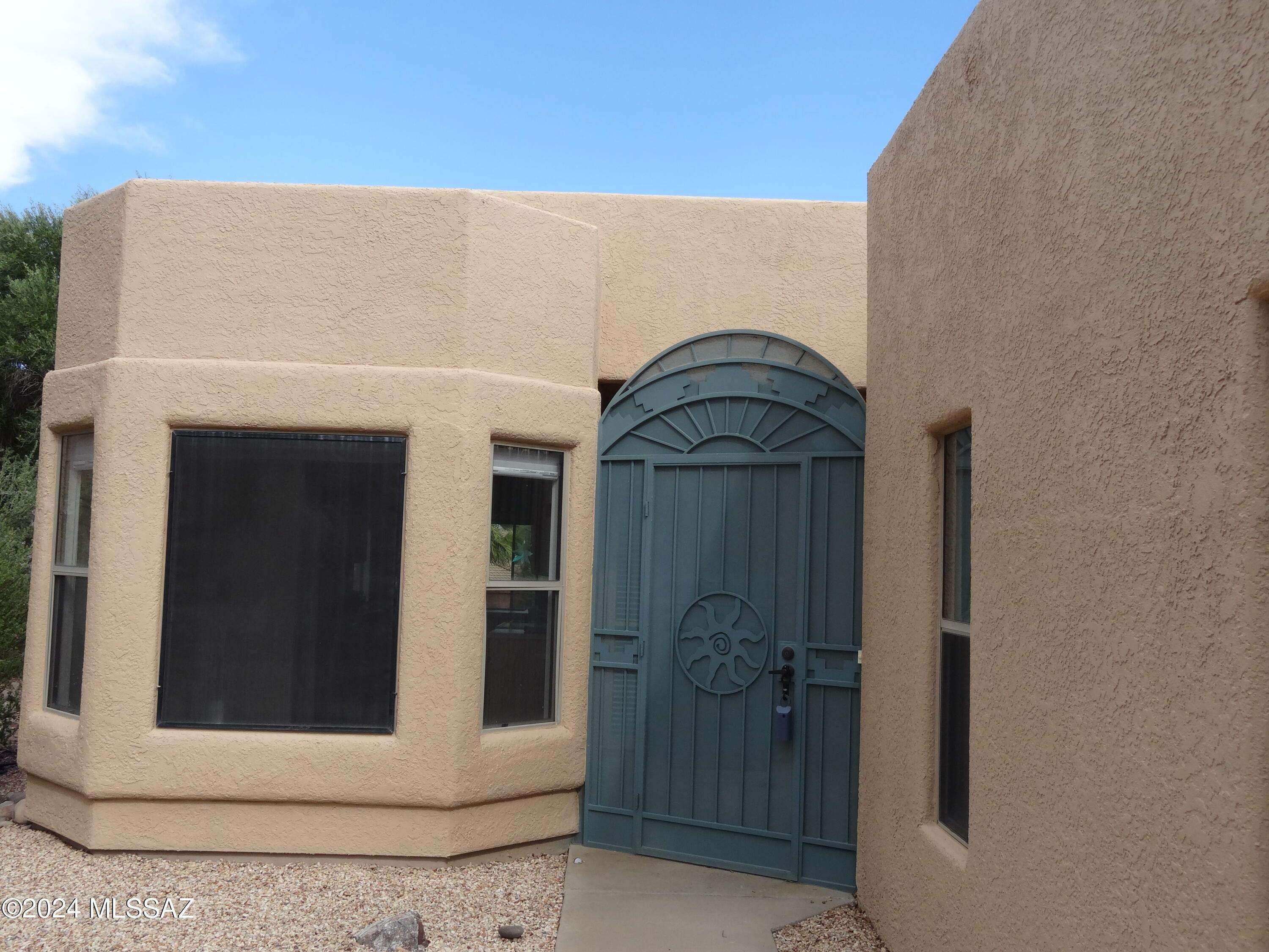 Property Photo:  244 N Running Spring Drive  AZ 85614 