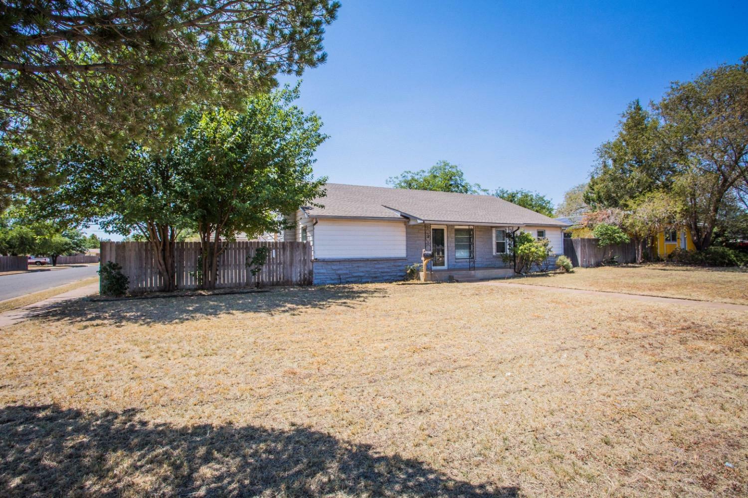 Property Photo:  4701 38th Street  TX 79414 