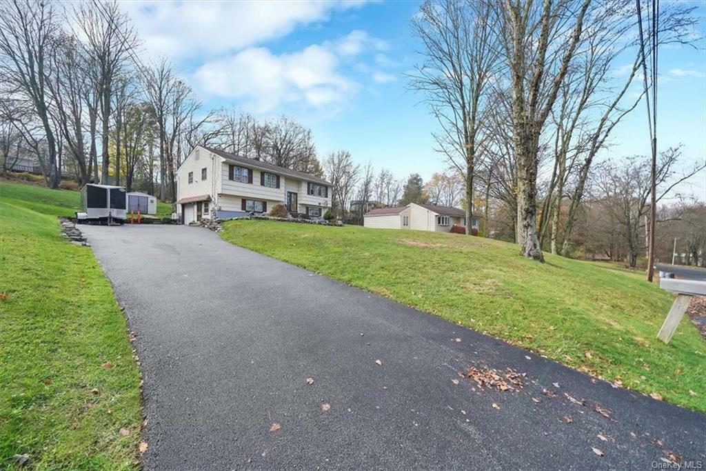 Property Photo:  11 Hoffman Drive  NY 10950 