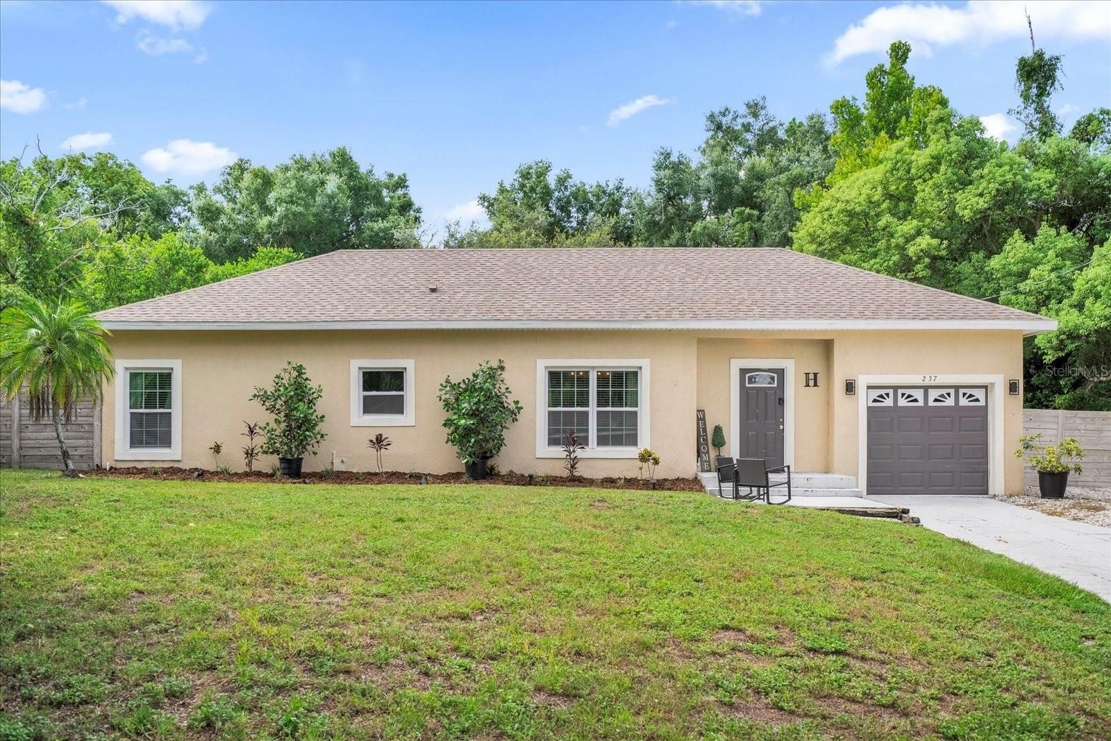 Property Photo:  237 Lake View Drive  FL 32773 