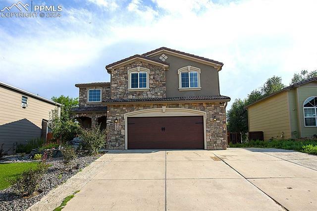 Property Photo:  6816 Fountain Vista Circle  CO 80817 