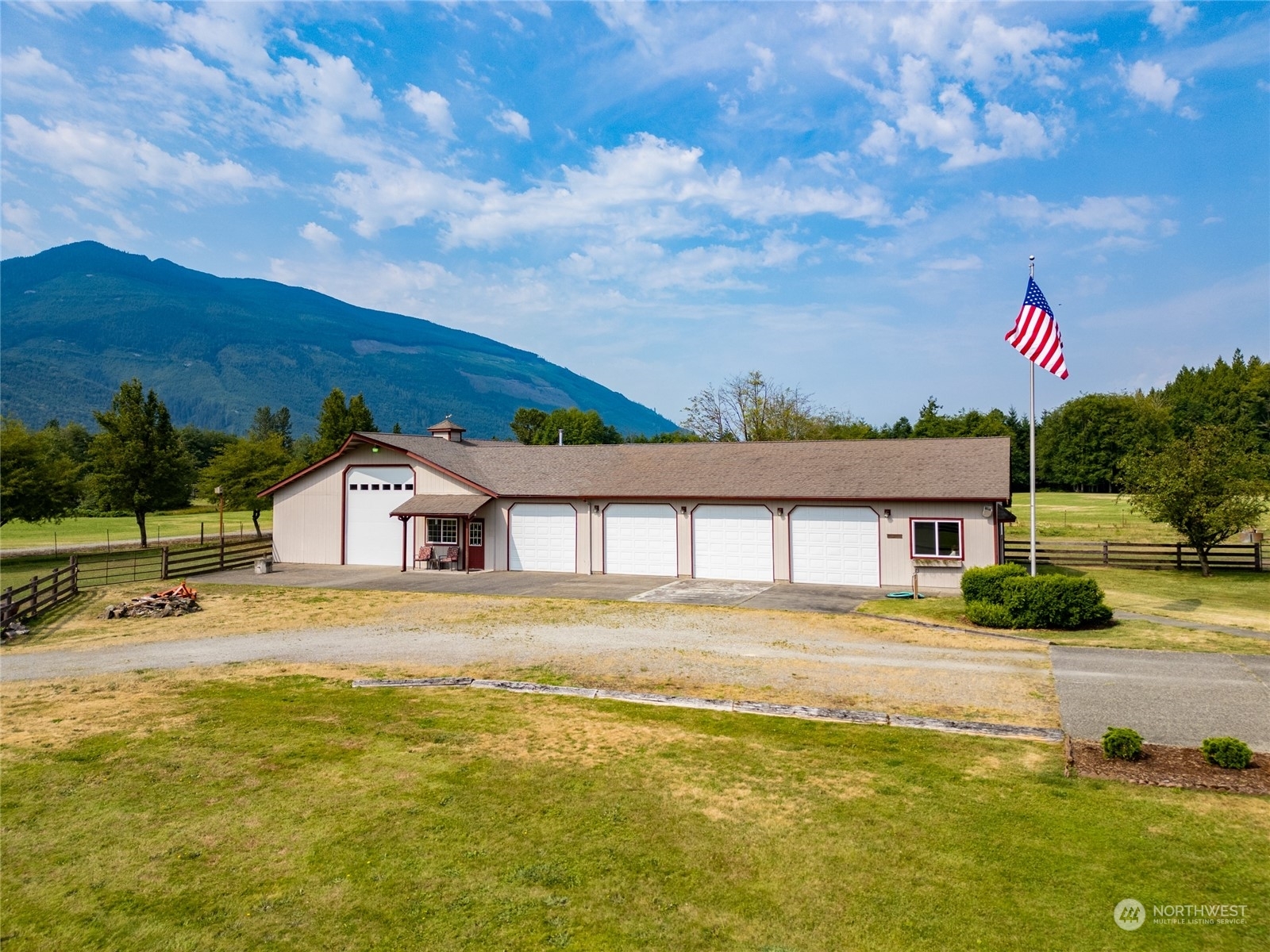 Property Photo:  8105 Emmanuel Lane  WA 98237 