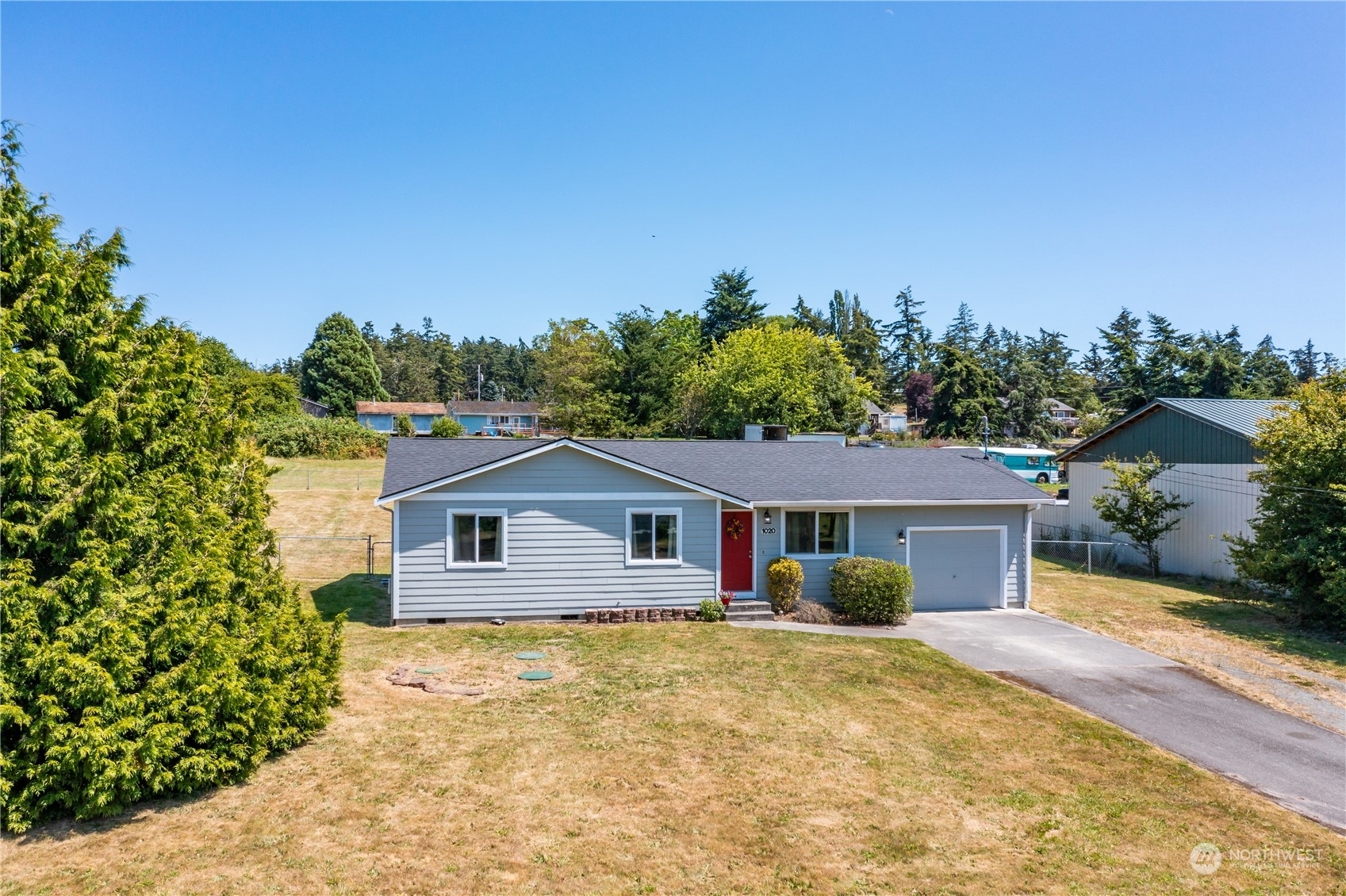 Property Photo:  1020 Riepma Avenue  WA 98277 