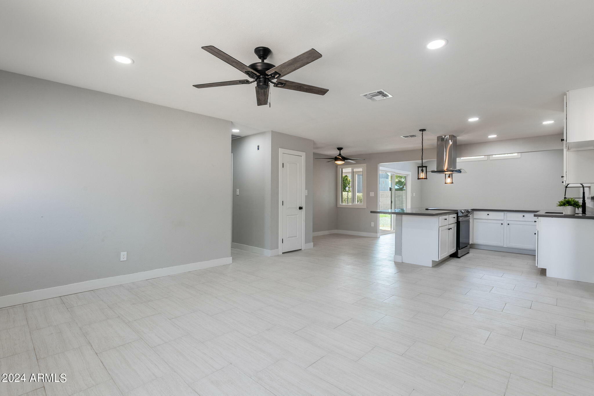 Property Photo:  4345 E Desert Cactus Street  AZ 85032 