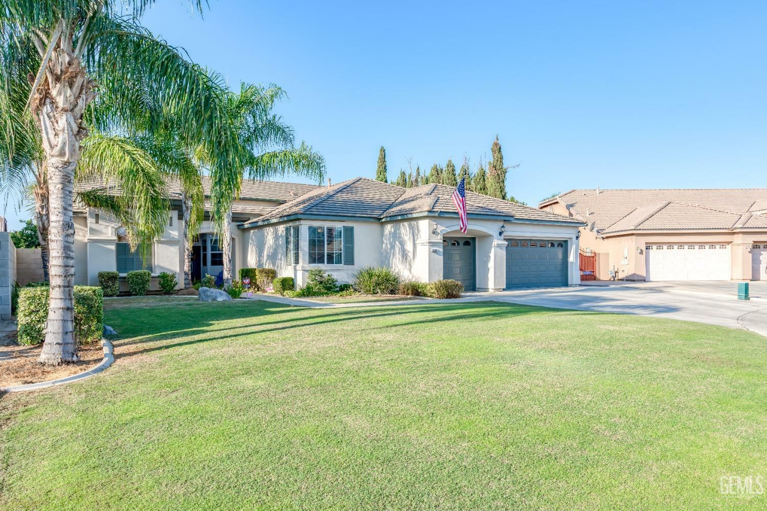 Property Photo:  13501 Giro Drive  CA 93314 