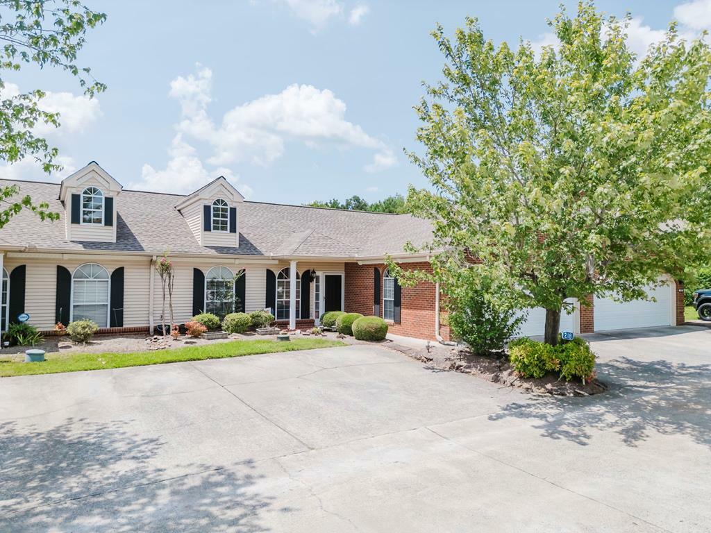 Property Photo:  1701 North Summit Drive  GA 30721 