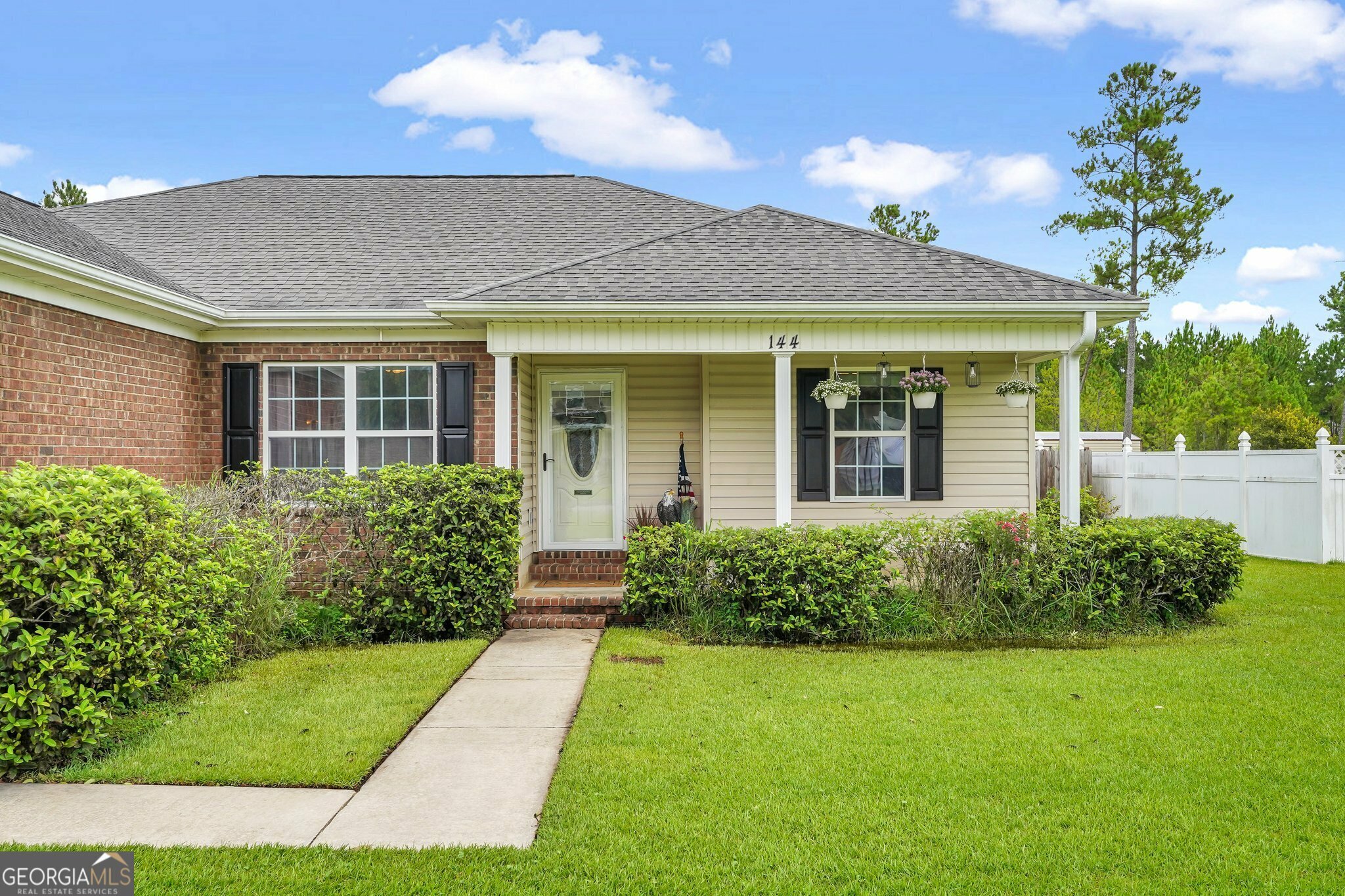 Property Photo:  144 Madison Avenue NE  GA 31316 