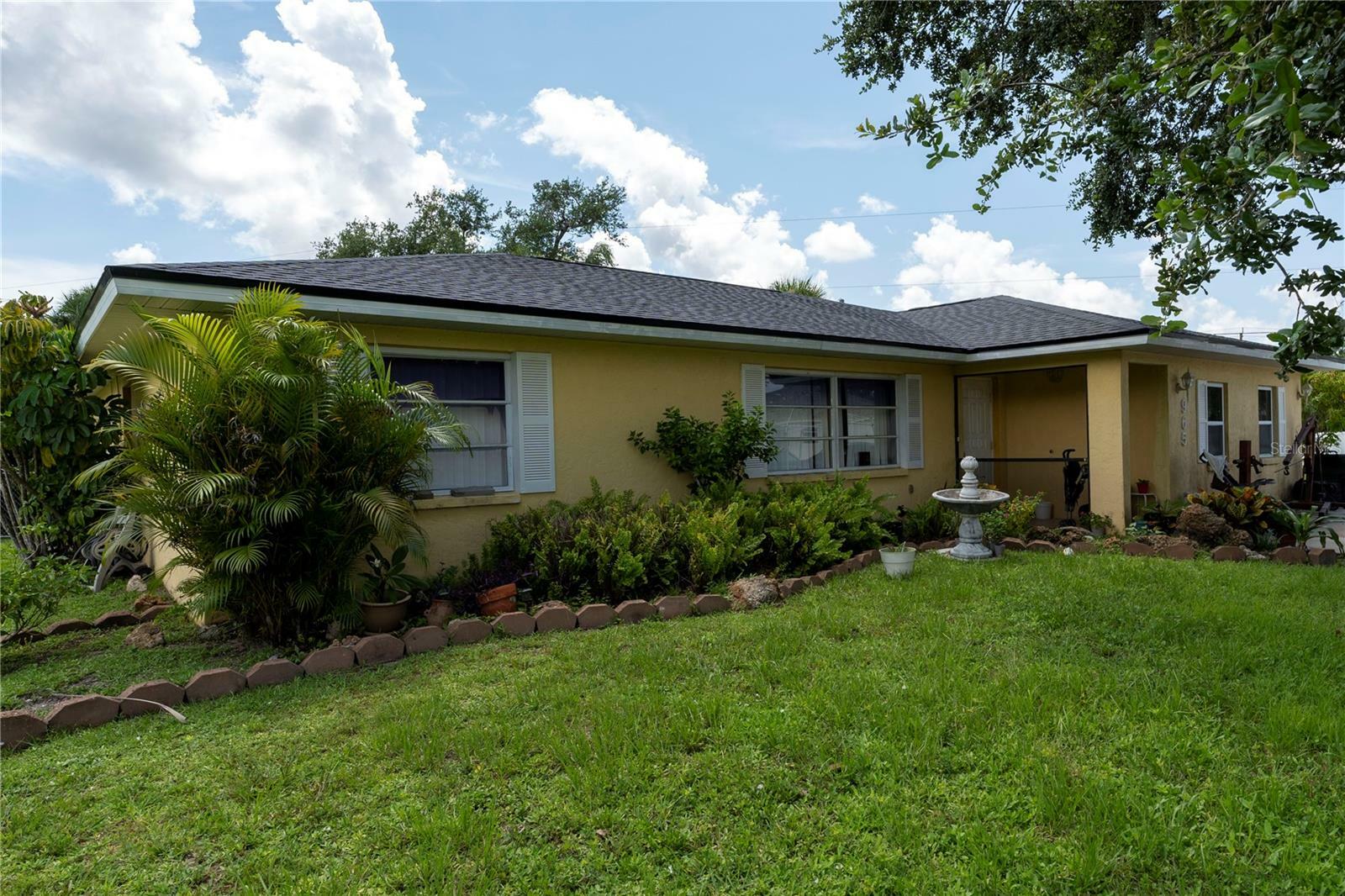 965 McMahon Avenue NW  Port Charlotte FL 33948 photo