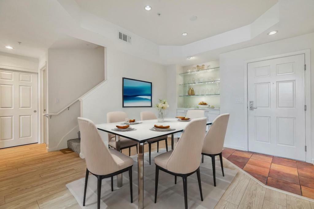 Property Photo:  30 E Julian Street 301  CA 95112 