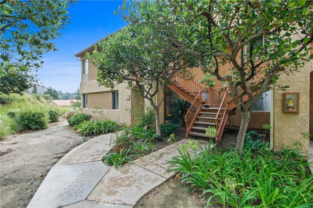 Property Photo:  5140 Box Canyon Court 18F  CA 92887 