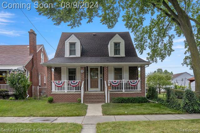 Property Photo:  18267 Ruth Street  MI 48122 